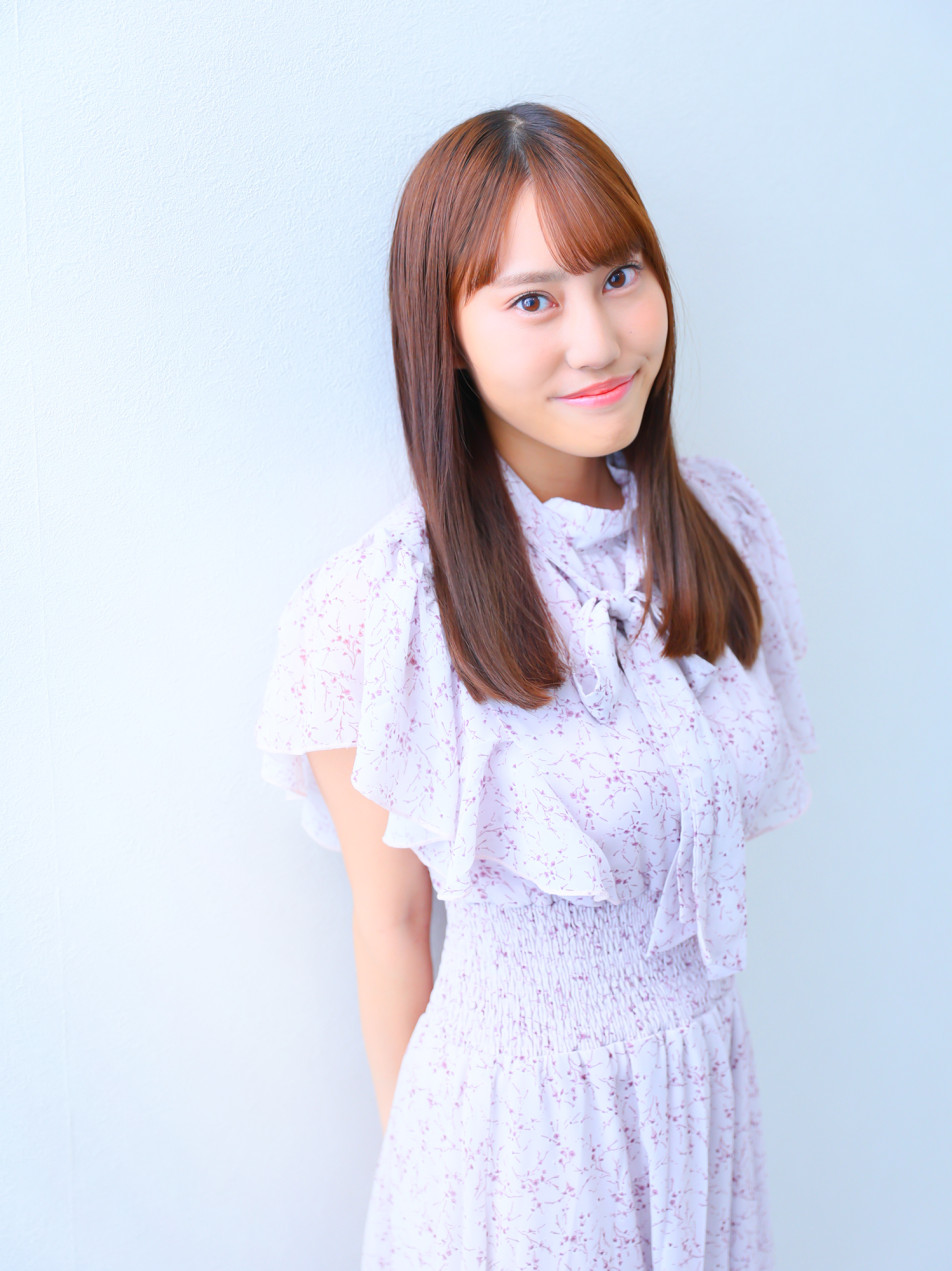 ヘアメイク付きプロフィール撮影+素材1パターン